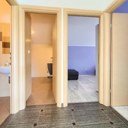 Villa Vrh * Vrh (Krk)