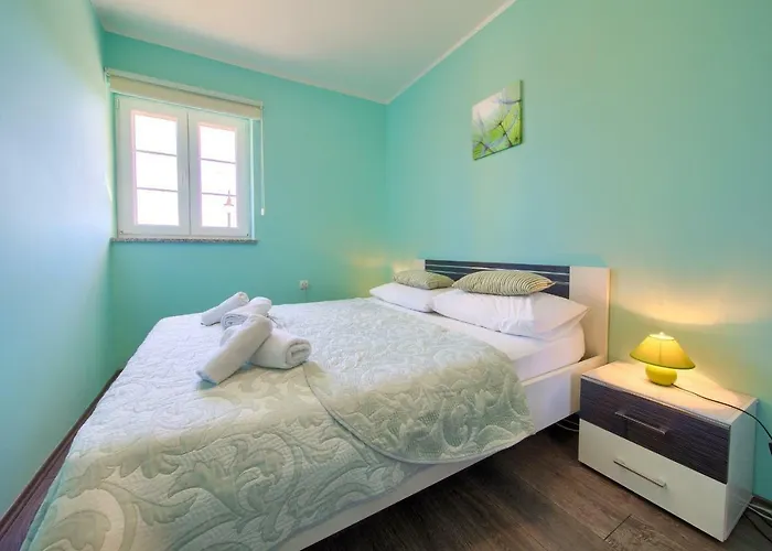 Villa Vrh Villa