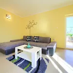 Villa Vrh * Vrh (Krk)